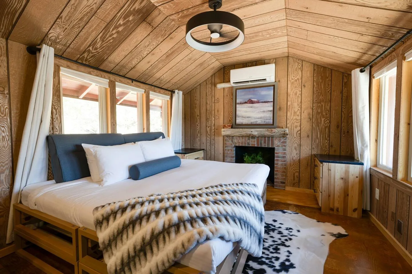 Anasazi Cabin bedroom interior with desert views
